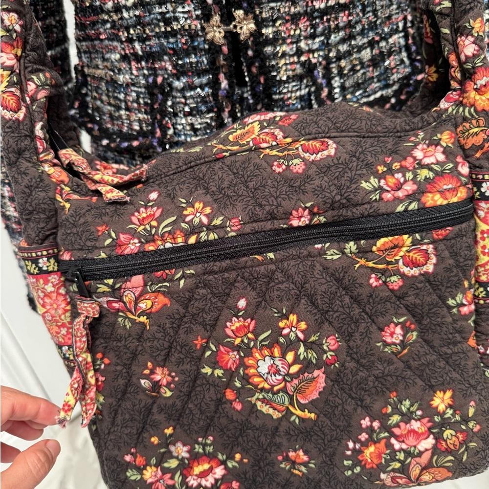 Vera Bradley Floral Bag - Picture 4 of 8